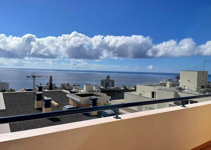 Madeira Sunny Penthouse